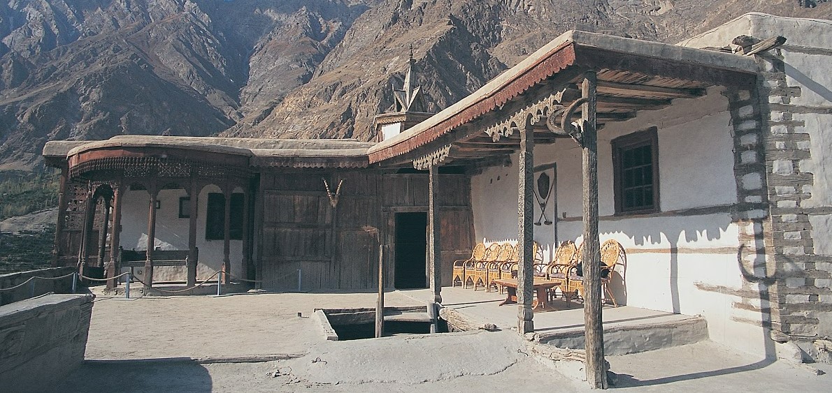 baltit fort top floor