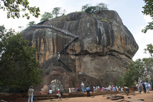 sigiriya up close from ground